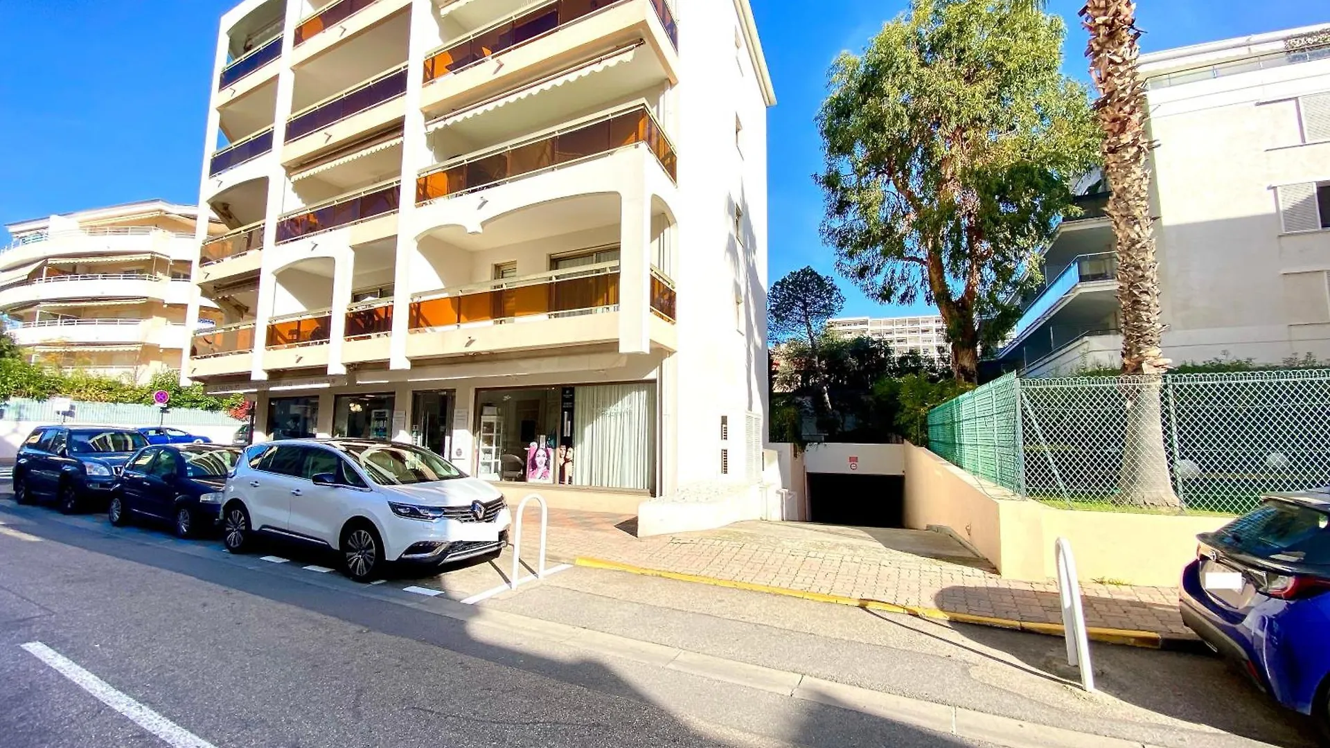 Le Verdi By Scls Locations Cannes France
